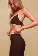 HOT CHOCOLATE TOP